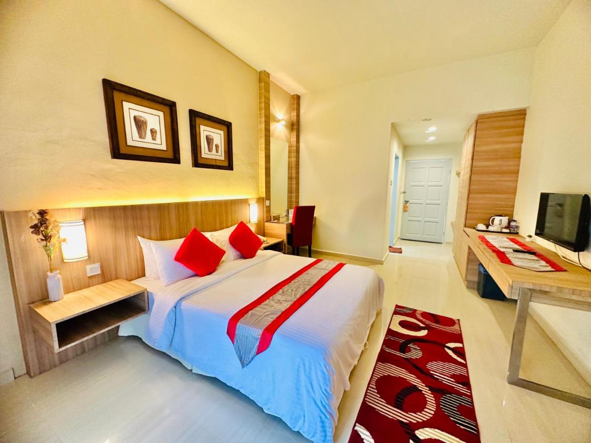 Rompin Beach Resorts Kuala Rompin Eksteriør billede