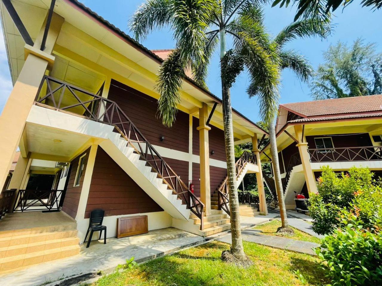 Rompin Beach Resorts Kuala Rompin Eksteriør billede