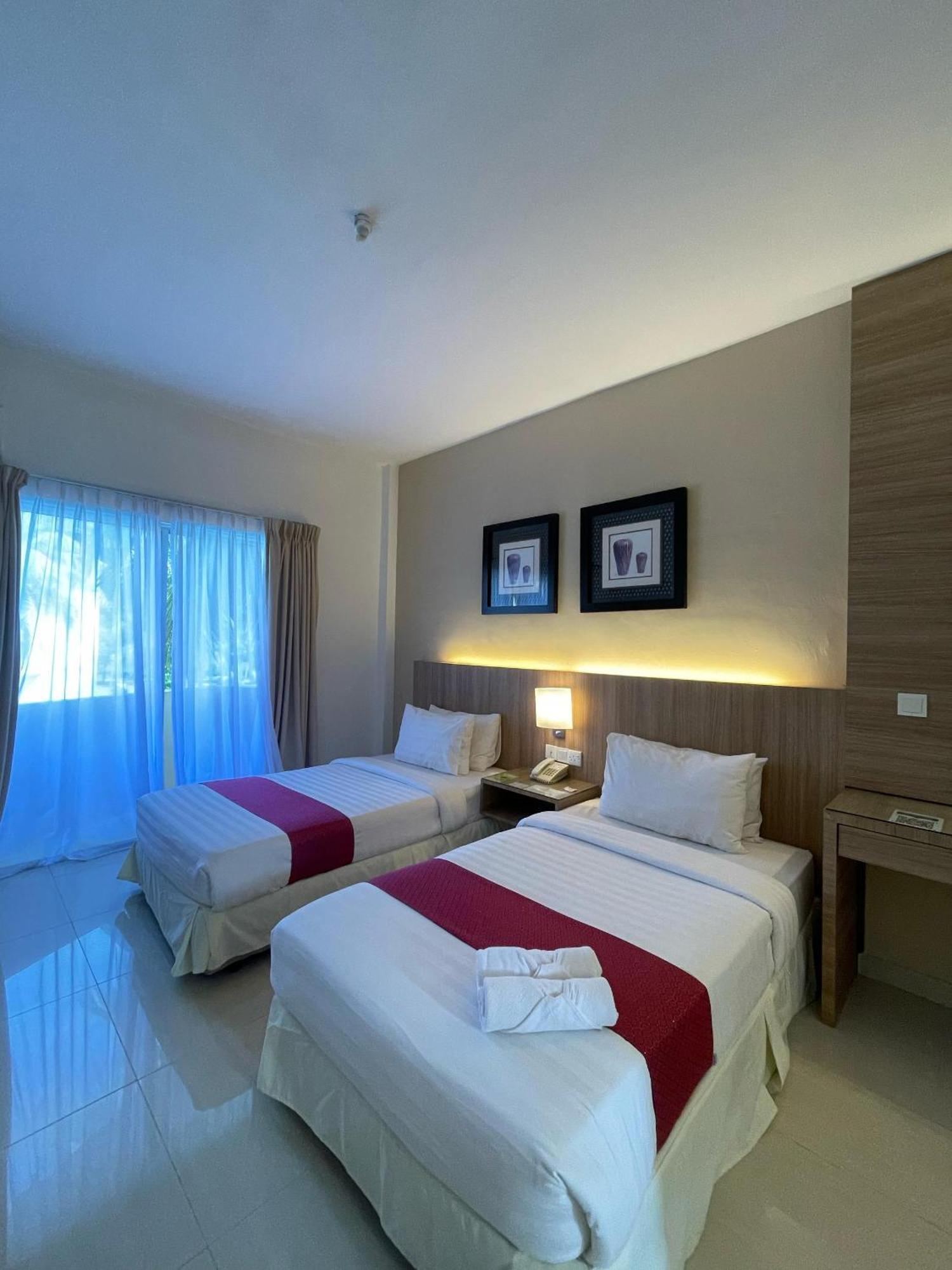 Rompin Beach Resorts Kuala Rompin Eksteriør billede