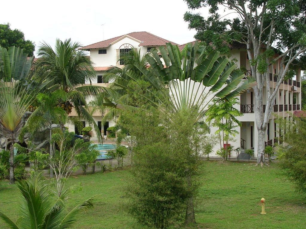 Rompin Beach Resorts Kuala Rompin Eksteriør billede