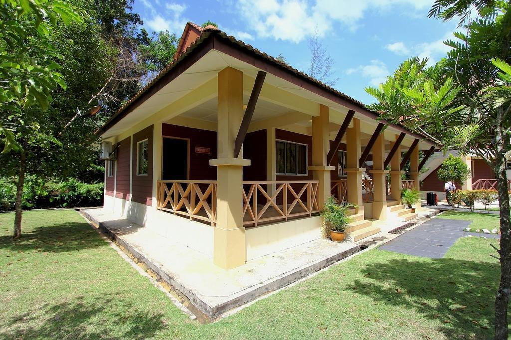 Rompin Beach Resorts Kuala Rompin Eksteriør billede