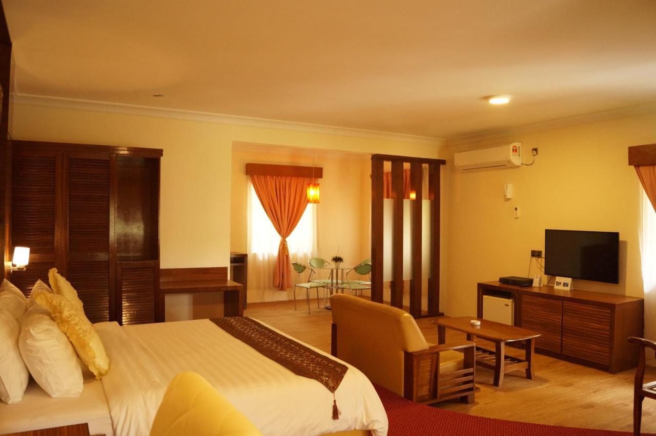 Rompin Beach Resorts Kuala Rompin Eksteriør billede